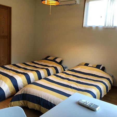 Share Creative&Bed Adonoan Guest House Takeo Bagian luar foto